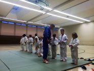 Judo-Guertelbinden will gelernt sein-klein.jpg